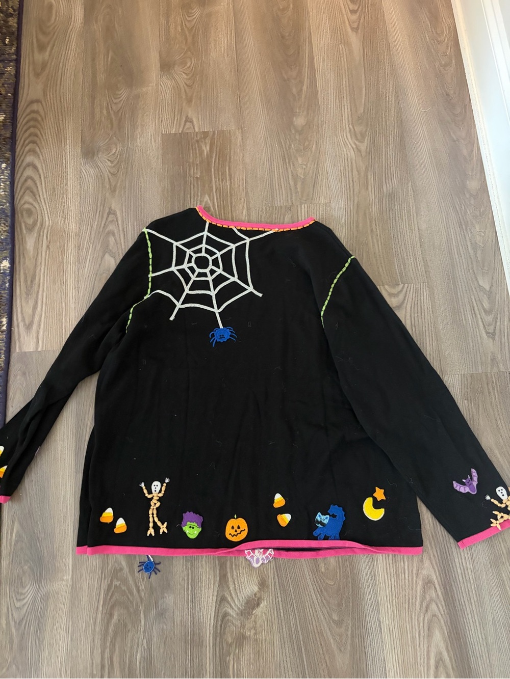Vintage 90s Halloween Sweater - Picture 7 of 9